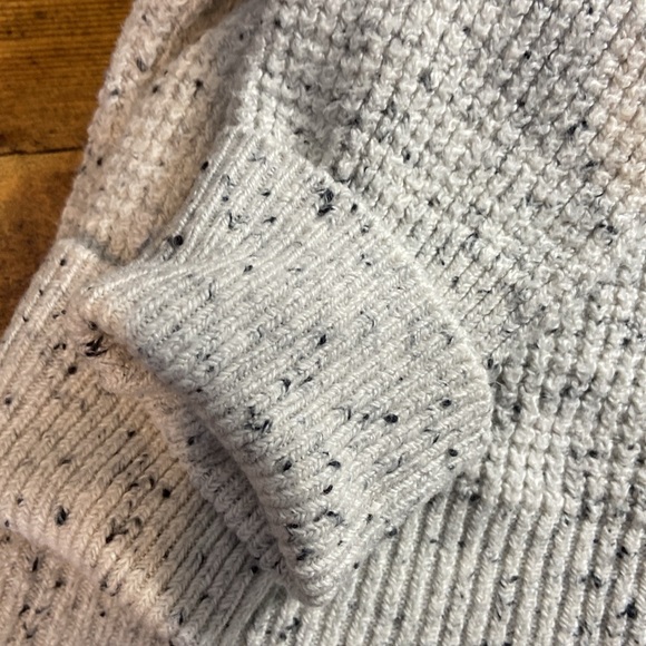 Collared Pullover - Picture 2 of 4